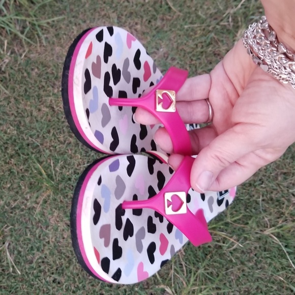 Kate Spade Size 8 Flip flops pink black guc - Picture 2 of 6
